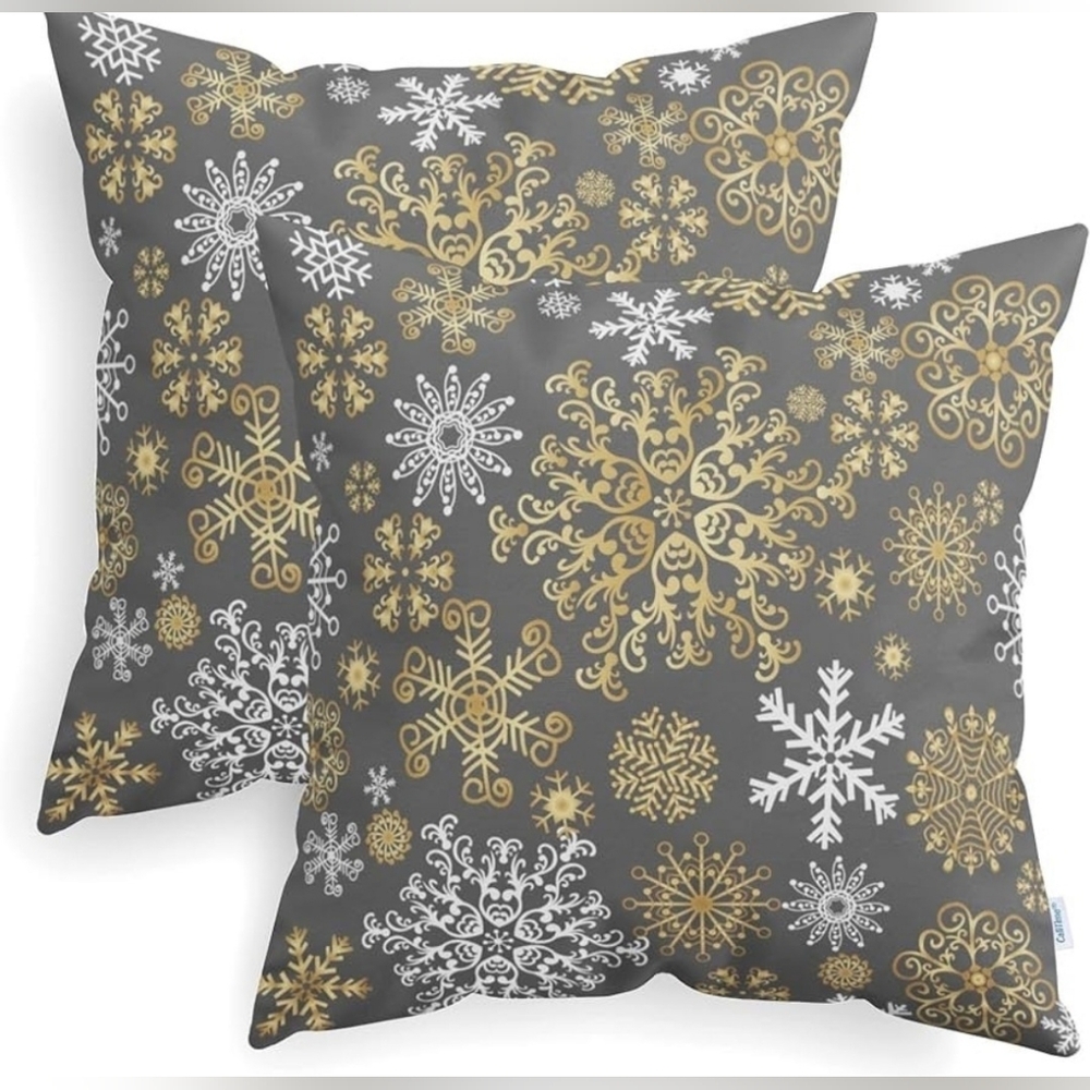 2 Cozy Fleece Throw Pillow Covers 17.5" Winter Merry Christmas Snowflakes NEW